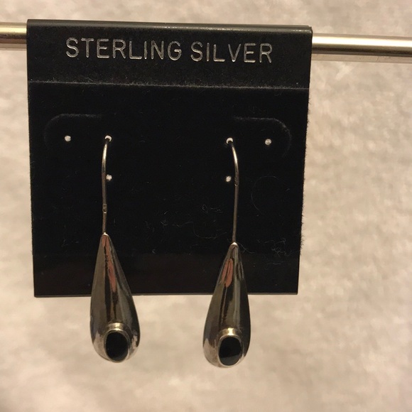Jewelry - Genuine 925 sterling silver & onyx drop earrings Jewelry - Genuine 925 sterling silver & onyx drop earrings